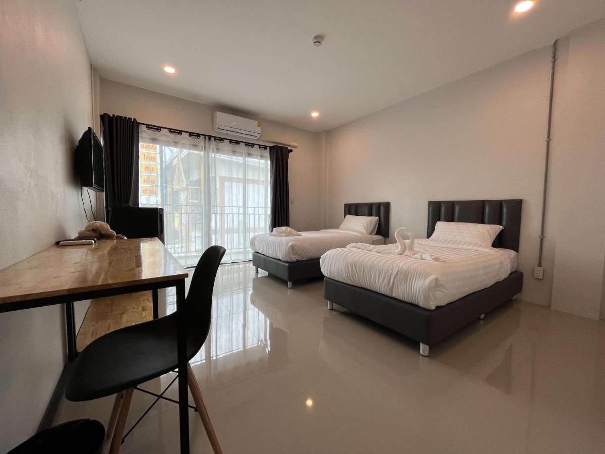Life Hotel Rong Khun Ban Mai  Exterior photo